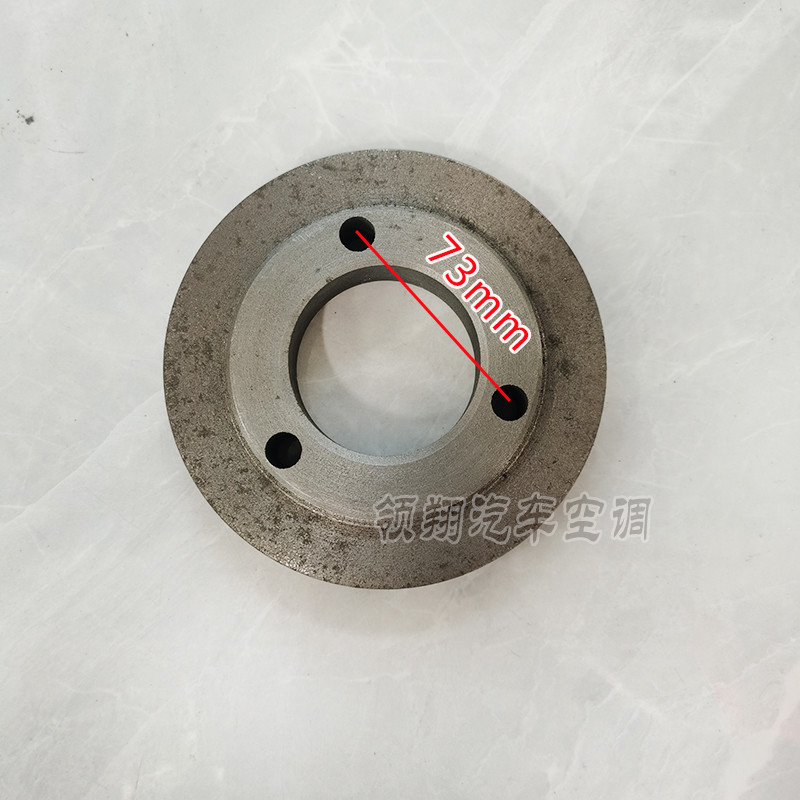 Rewo Yuchai Harvester รอกเครื่องปรับอากาศ Rewo Guwang Yuchai 140 Horsepower ติดตั้งรอกเครื่องปรับอาก