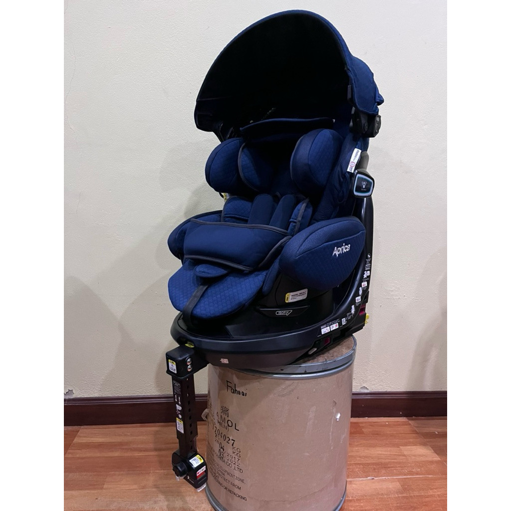 คาร์ซีท APRICA FLADEA GROWระบบ ISOFIX มีSide Sheild ระบบป้องกันการชนจากด้านข้างช่วยลดและส่งผ่านแรงกร