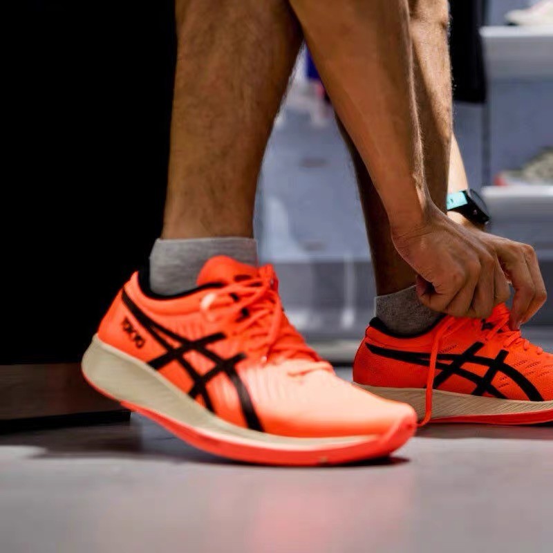 Asics Asics รองเท้าวิ่ง METARACER Carbon Board รองเท้าผู้ชาย Marathon Racing รองเท้าวิ่งกีฬารองเท้าร