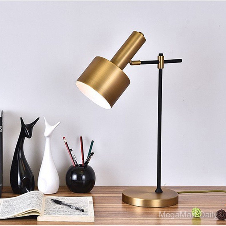 Nordic gold Table Lamp Postmodern Bedroom Guest Room Hotel Reading Internet Celebrity Minimalist Bed