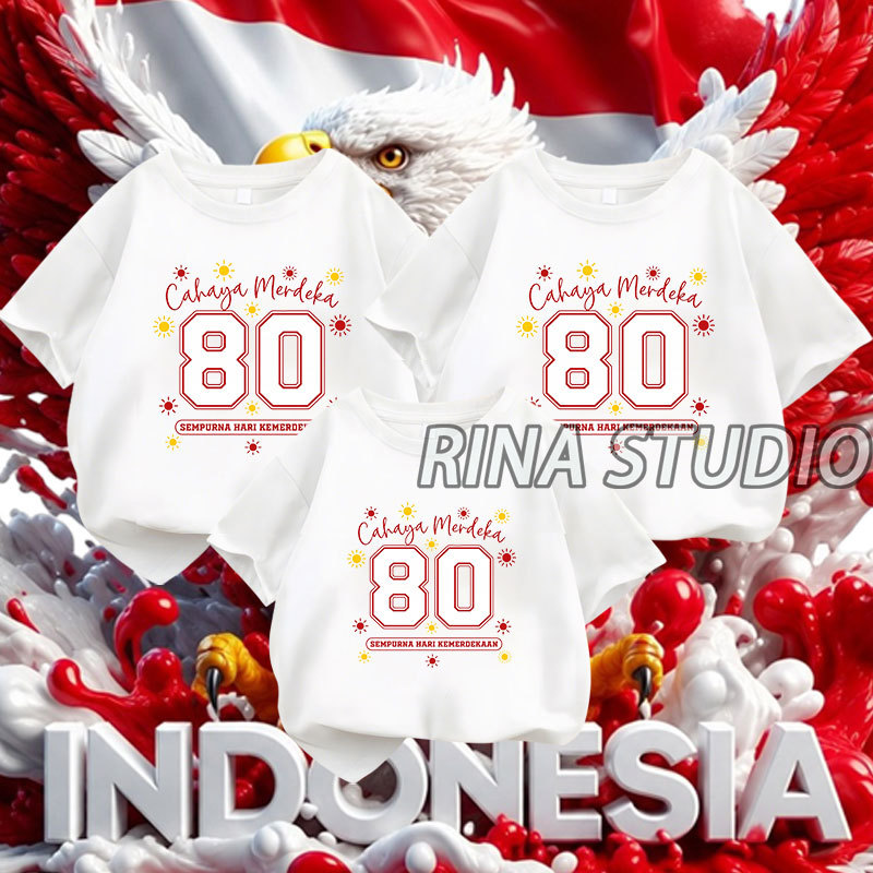 CAHAYA RINA STUDIO | เสื้อยืดครอบครัวล่าสุดรุ่น 2026 เสื้อยืดแสงประกาศอิสรภาพ 80 ดาวเหลือง RINA STUD