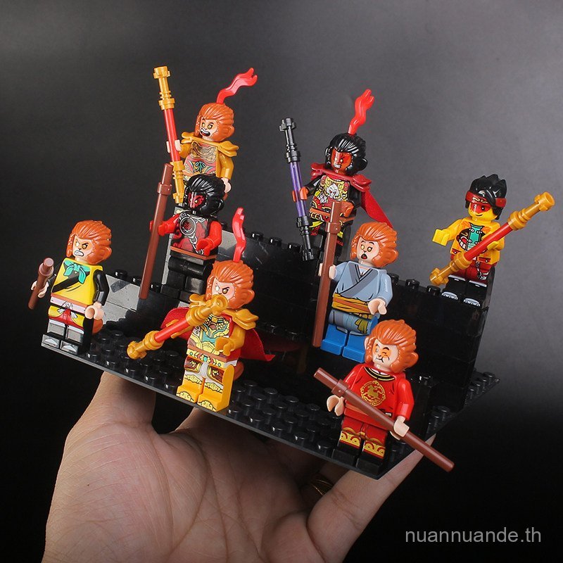 เหมาะสําหรับ Little Man Monkey King Little Man ดอกไม้ผลไม้ Monkey King Monkey King Minifigure เด็กปร