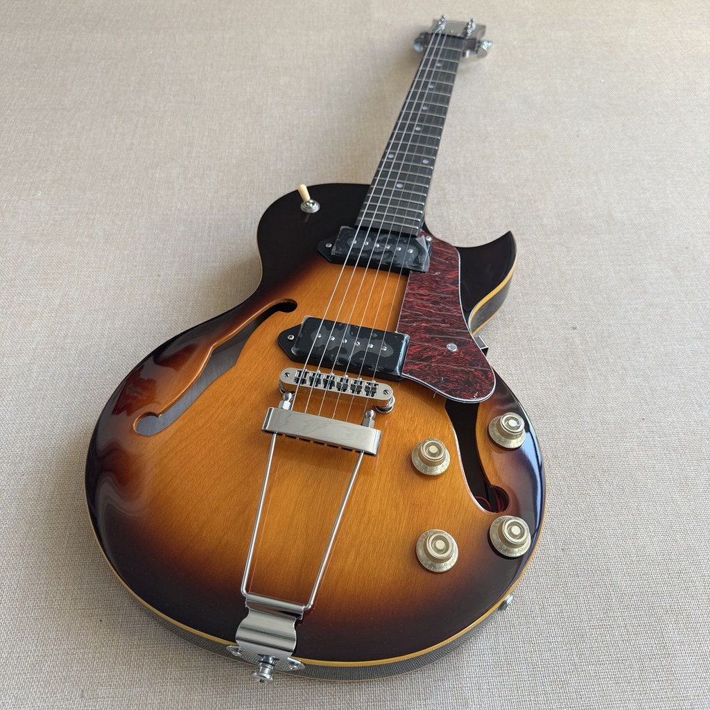 GIbson Jazz Blues Archtop Guitar Semi-Hollow Body Sunburst Finish P90 Pickups Trapeze Tailpiece Prof