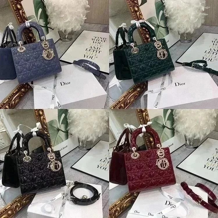 Dior Dior lady Dior lady Bag Four-Grid กระเป๋าถือหวายตรวจสอบสิทธิบัตรหนังกระเป๋าสะพาย Cross-Body Bag