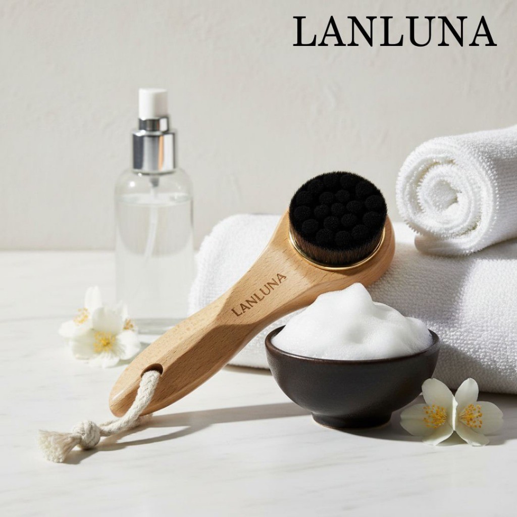 LANLUNA แปรงขัดตัวด้ามไม้ แบบสั้น แบบยาว ขนนุ่มละเอียด ใช้ได้ทั้งตัวและหน้า ไม่ระคายเคืองผิว อุปกรณ์อาบน้ำ