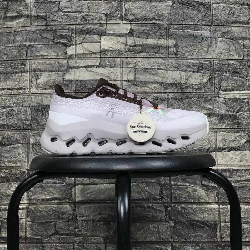 บน CLOUDTILT QUARTZ PEARL OWBX 9MM 3YO4