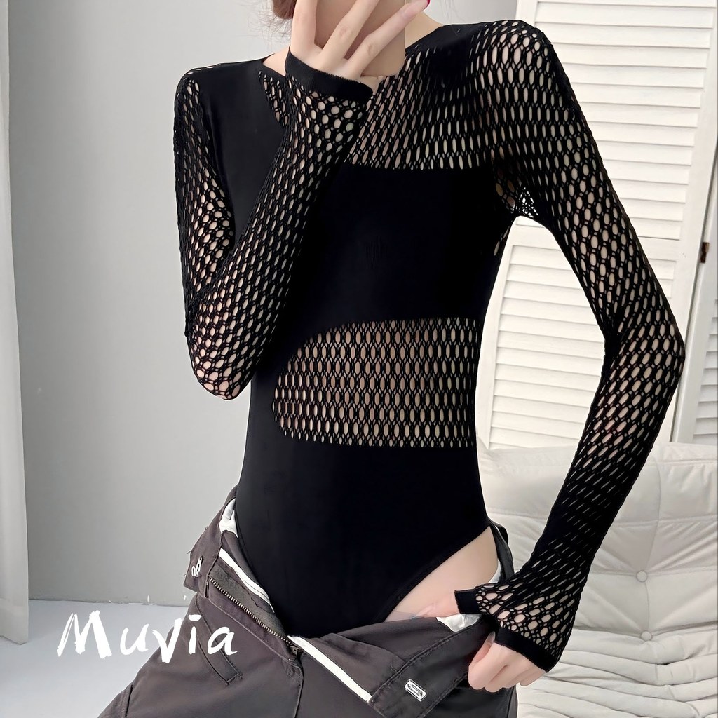 Hollow Design สีดําแขนยาว Retro Classy Jumpsuit Top ผู้หญิงสไตล์บางสาวร้อน 67h14