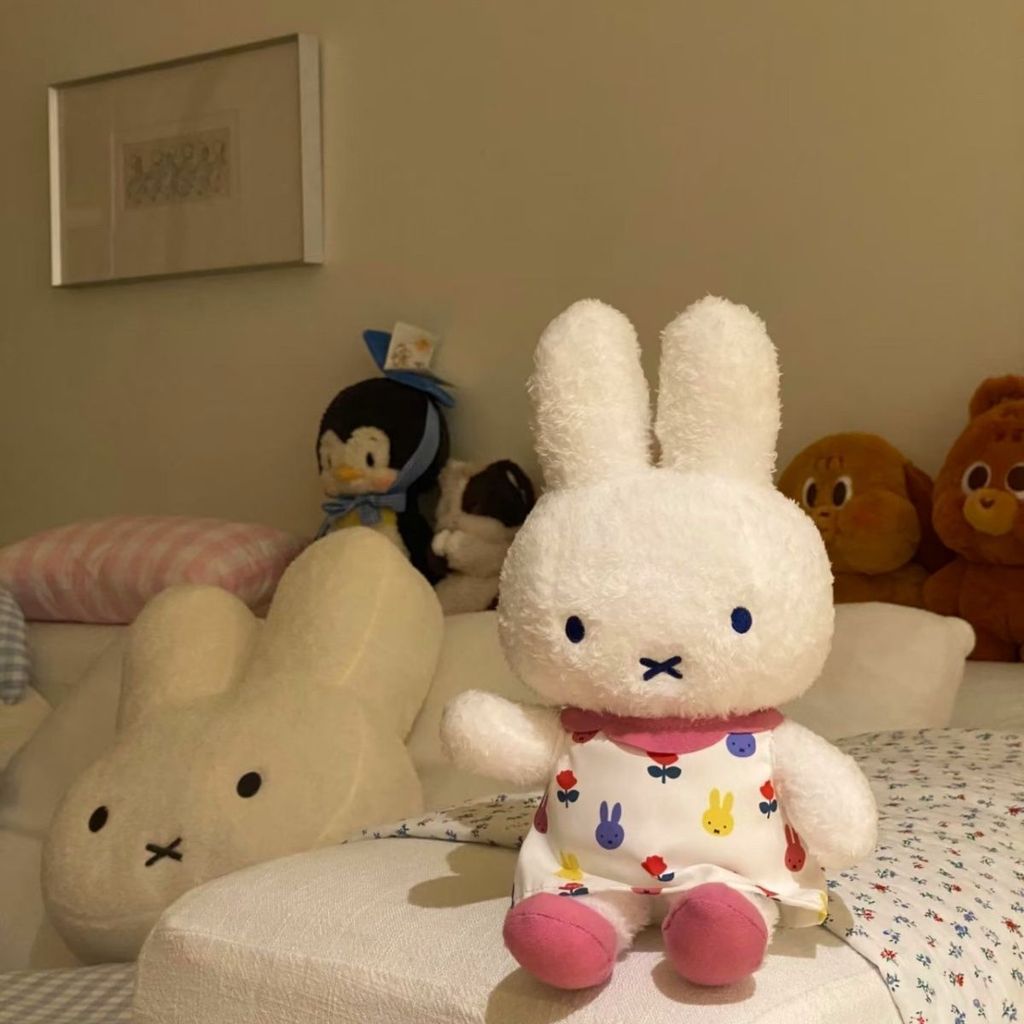 Miffy ตุ๊กตากระต่ายของเล่นตุ๊กตา Dressing ตุ๊กตากระต่าย Dressing Miffy ตุ๊กตากระต่ายหมอนของขวัญ