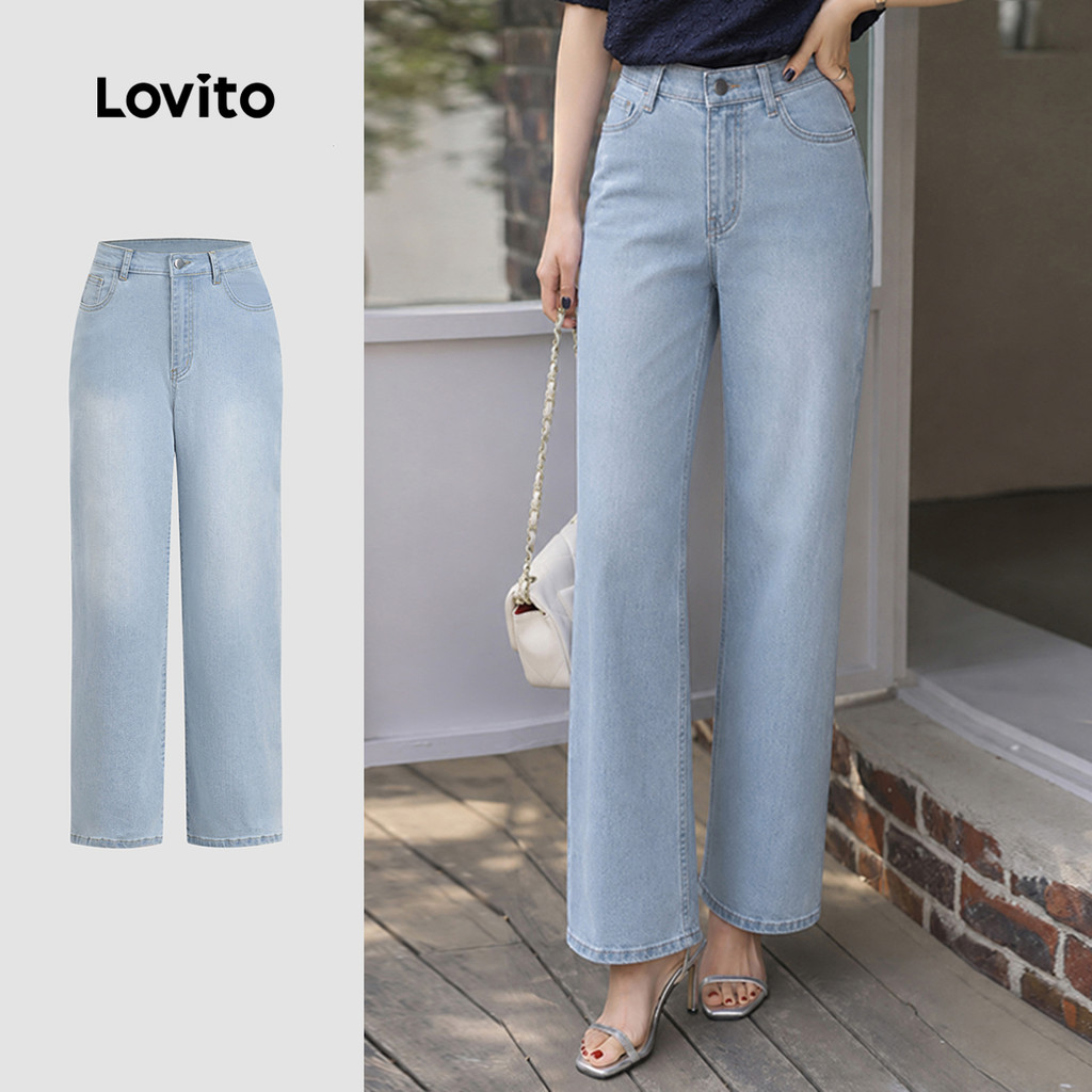 Lovito กางเกงยีนส์ทรงคลาสสิก สี Light Blue ซักล้างสไตล์วินเทจ สําหรับผู้หญิง ฤดูใบไม้ผลิ/ฤดูร้อน พร้อมกระเป๋าเก๋ไก๋ JNB199P2D634