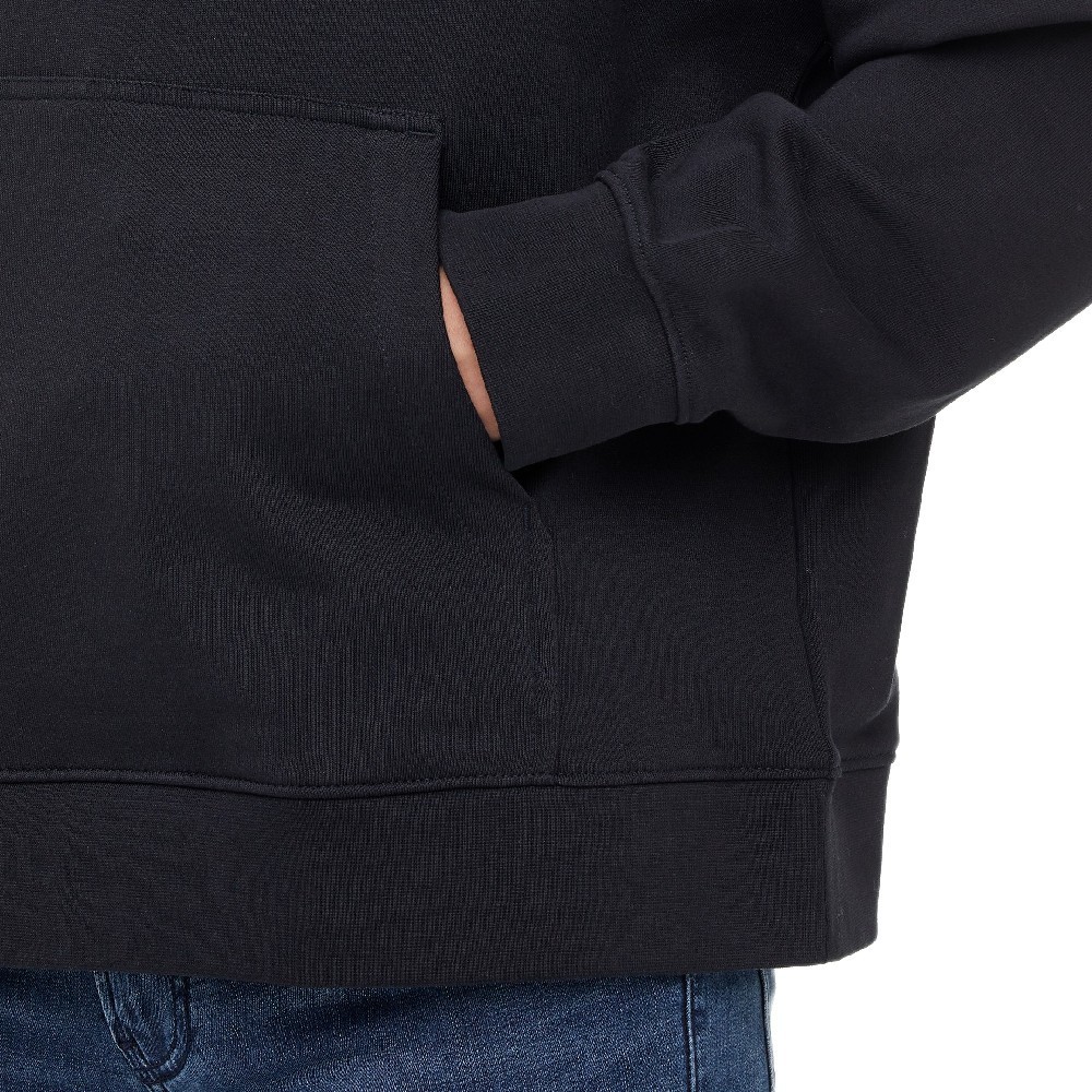 CALVIN KLEIN هودي رجالي Standard Logo Relaxed — صورة 3