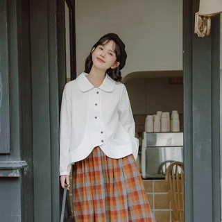Red Berryเสื้อเชิ้ตผ้าฝ้ายแท้หลวมสไตล์ญี่ปุ่นฤดูใบไม้ร่วงและฤดูหนาวปี 2025 ทรงหลวมพร้อมกระดุมทรงไม่สม่ำเสมอ99201