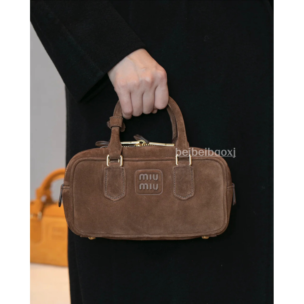 MIUMIU/Muu Messenger Handbag miu Suede miu Bowling miu Underarm Bag Muu Bag miumiu Bag