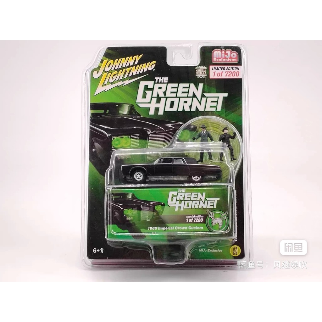 Johnny Lightning 1/64 Chrysler Green Hornet + ตุ๊กตาสีดํา 129 JL001
