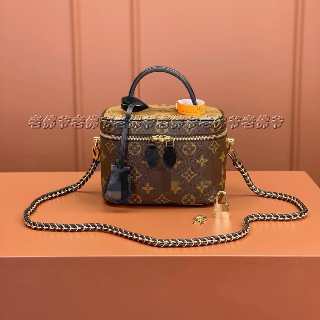 Donkey Bag vanity Cosmetic Bag กระเป๋ากล่องสไตล์ใหม่ vanity Taixiang ความจุขนาดใหญ่ Pressed Powder K