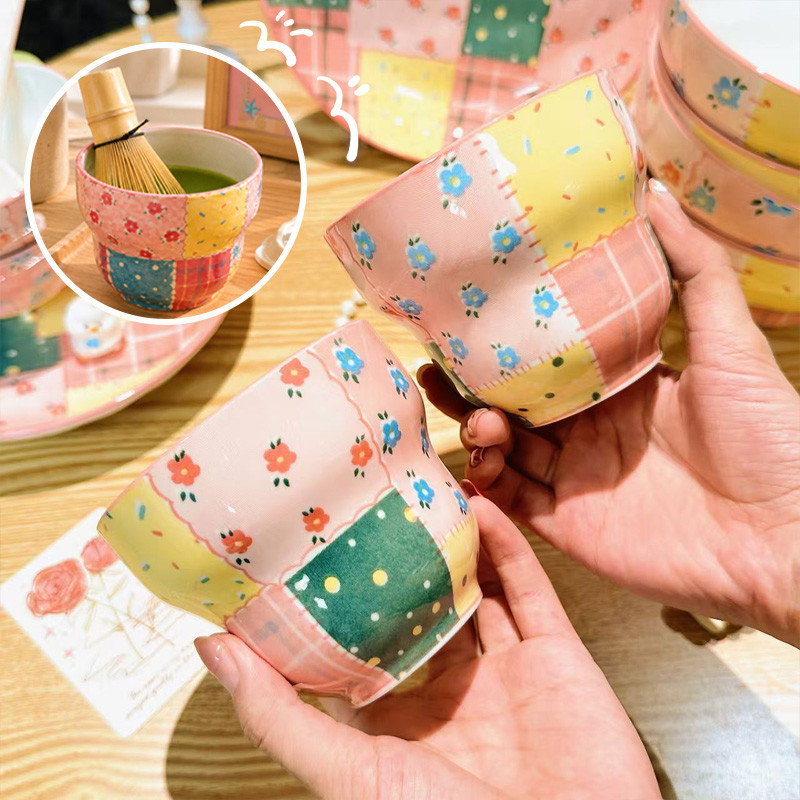 ถ้วยมัทฉะ ถ้วยชงชาเขียว เซรามิกเนื้อหนา ลายดอกไม้ตาราง สุดคิ้วท์ ชามขนมหวา นถ้วยกาแฟนม ของขวัญน่ารัก