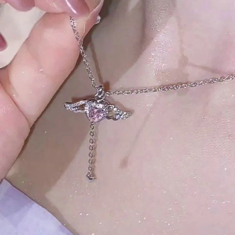 Kpop Fairy Wings สร้อยคอจี้คริสตัลหัวใจสีชมพู Y2K Egi
