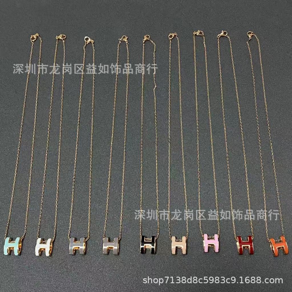 รุ่นสูงHสร้อยคอหญิงชุบ18K Rose GoldเคลือบหัตถกรรมClavicle Chainจี้หญิงแฟชั่นyy8.27