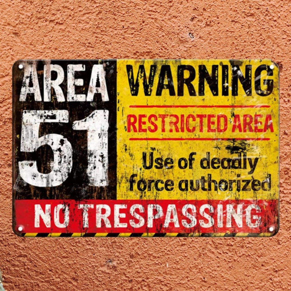 HelloYoung Danger คําเตือนโลหะ Signage Zone 51 Notice Board 8x12 นิ้ว Rust-proof Home Yard ตกแต่ง