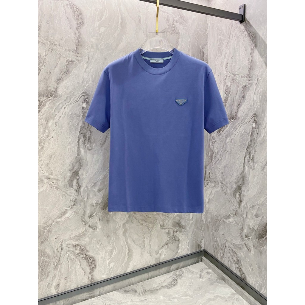 Prada/Prada/2026 คลาสสิกรอบคอแขนสั้นเสื้อยืดผู้ชายผู้หญิงสไตล์ใหม่ Bottoming ด้านใน Match Slim-Fit C