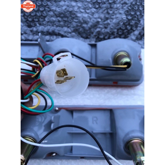 ไฟท้าย คาริเี้ยน SUZUKI Caribian SJ413 JEEP อะไหล่รถ