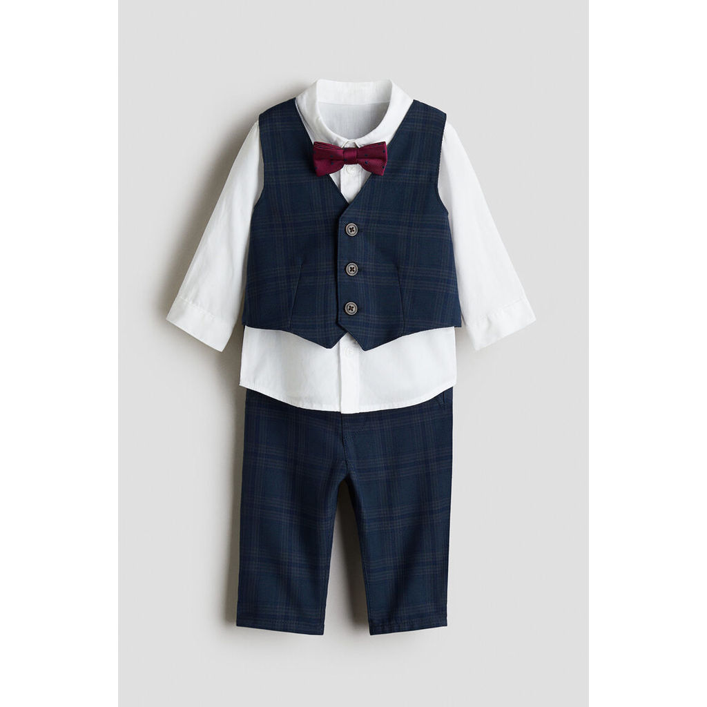 H&M(เอชแอนด์เอ็ม) เซตชุดโก้ 4 ตัว เด็กอ่อน 1157034_6