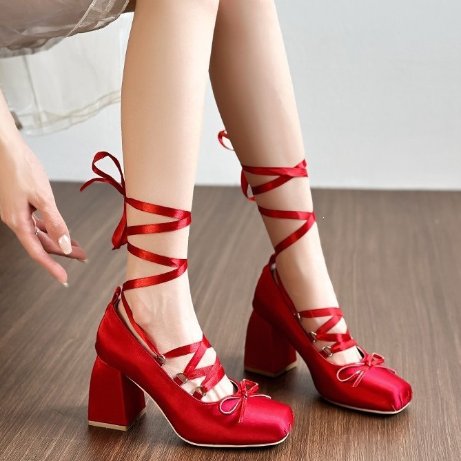 In StockCross Strap French Ballet High Heels for Women Thick Heels Mary Jane Lolita Single Shoes
