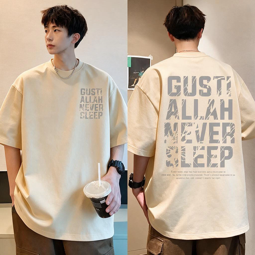 DailyTee🌟 เสื้อยืด Oversize ' GUSTI ALLAH ' สไตล์เกาหลี เท่ห์มาก ใส่ได้ทั้งชายหญิง ผ้านุ่มสบายตัวทั้งวัน รองรับ COD📦
