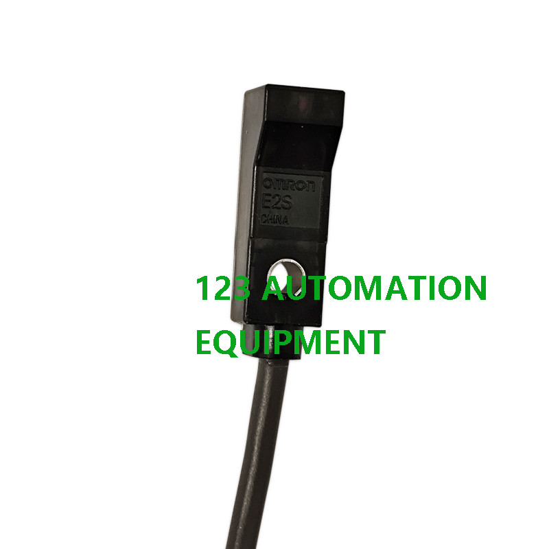 ของแท้ใหม่ Omron E2S-Q11 Q13 Q15 Q21 Q22 Q23 Q23B Q24 Q25 Q26 Super Compact Proximity Sensor สวิทช์พ
