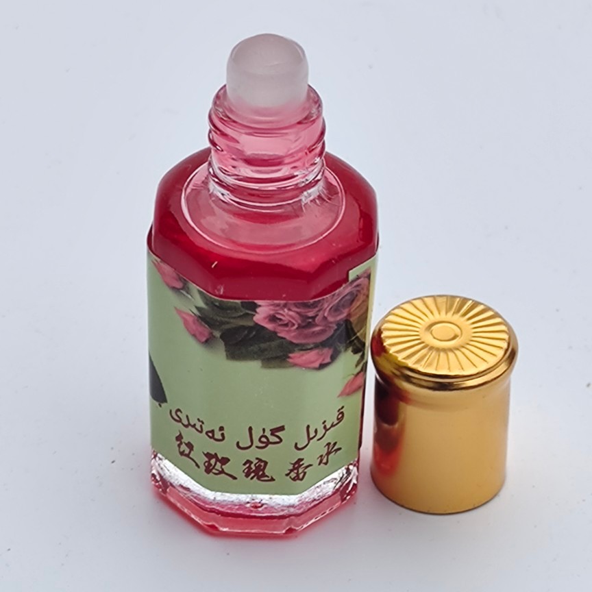 Xinjiang Shipping Local Red Rose Fragrance Roll-On Perfume 15ml ปราศจากแอลกอฮอล์ Roll-On Fragrance S