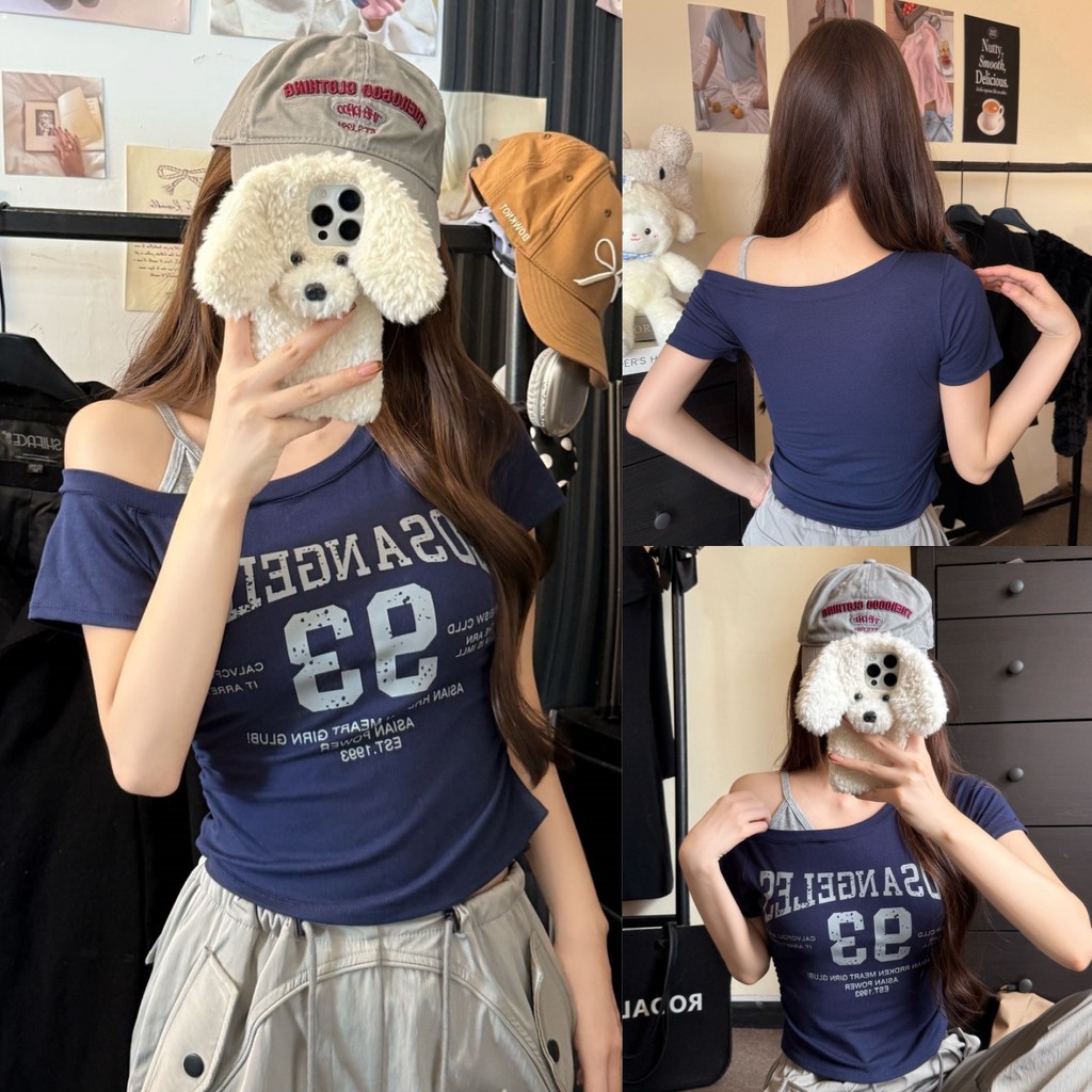 Evelyn เสื้อยืด แขนสั้น เข้ารูป ลาย เปิดไหล่ เสื้อ ผ้านิ่ สไตล์เกาหลี ใส่สบาย น่ารั แฟชั่น พร้อมส่ง