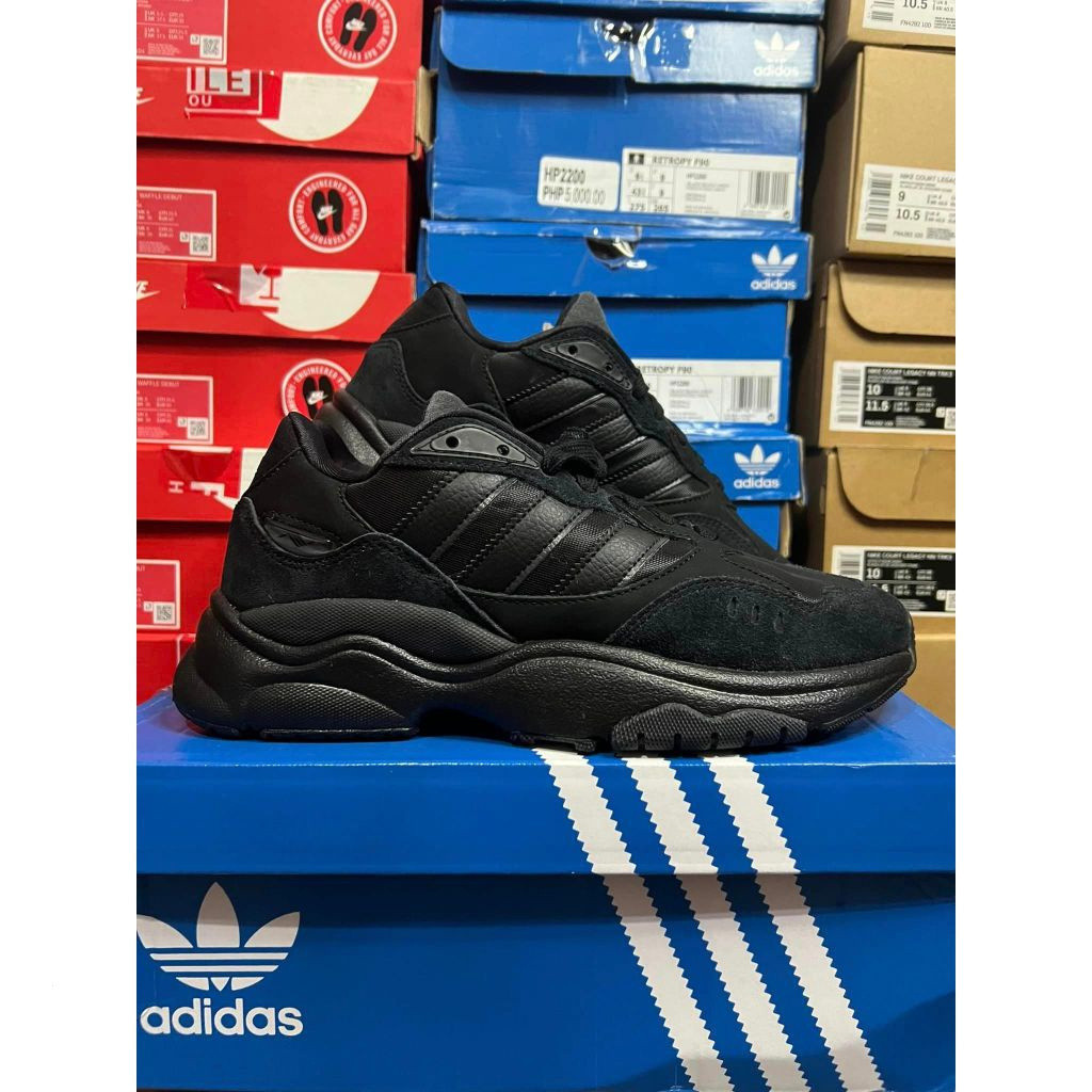 Retropy F90Triple Black