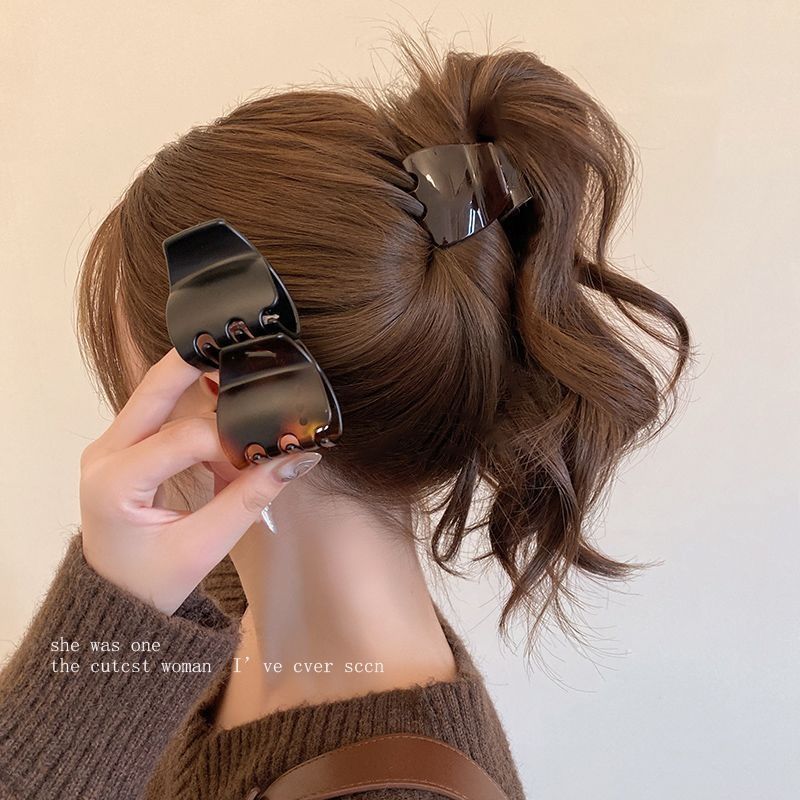 2026 High-End Tortoiseshell สีคว้าคลิปหญิงขนาดใหญ่ Shark Clip