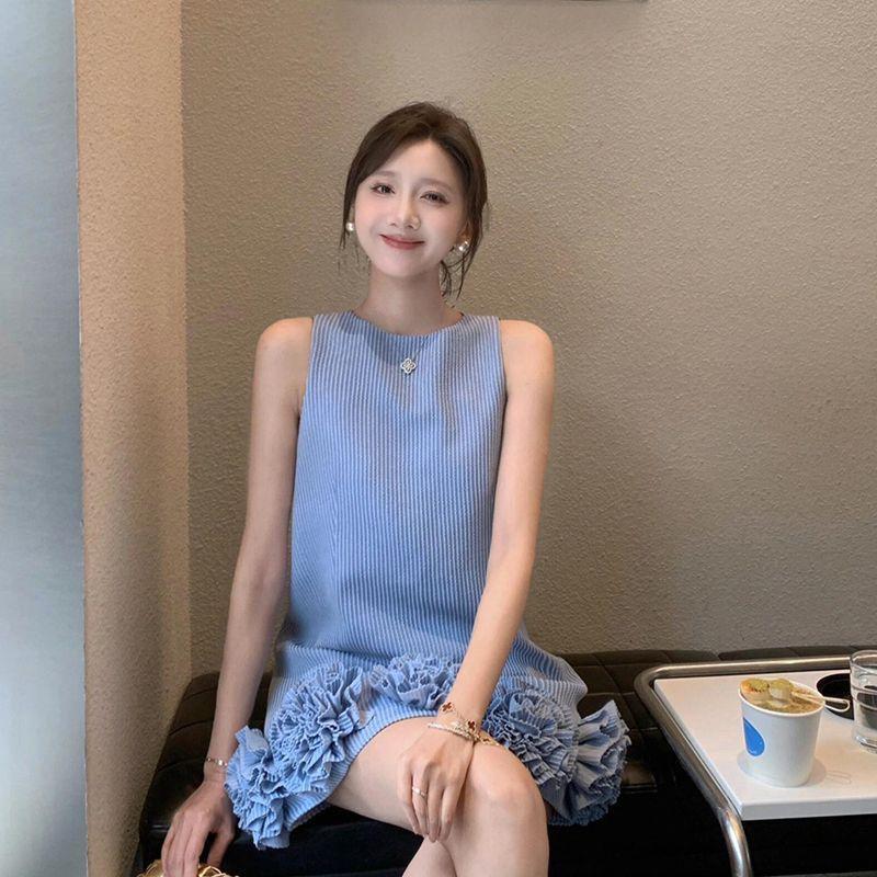{สินค้าใหม่} กระโปรงสั้นฝรั่งเศส Classy Vest ชุดเดรสดอกไม้สามมิติแขนกุดคอกลม