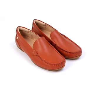 Hush Puppies รองเท้าผู้หญิง รุ่น HP 8WCFB2415F - สีน้ำตาล (รองเท้าลำลองหนังแท้ แบบสวม)