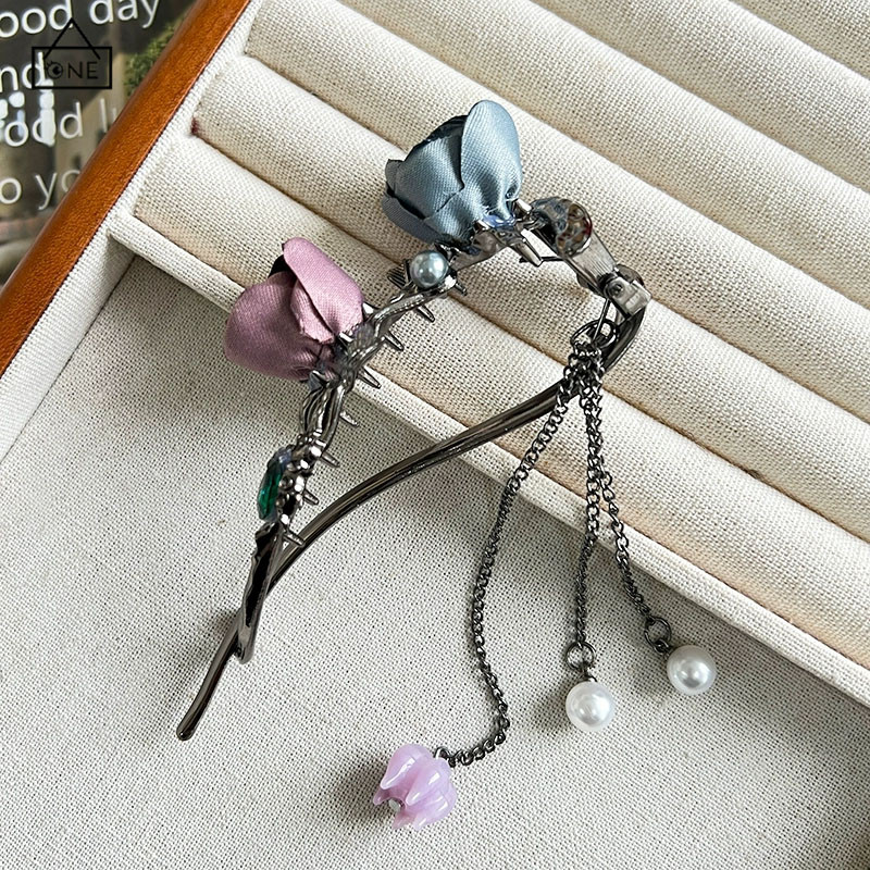 COD❤️กิ๊บติดผมแบบบิดเกลียว 3 มิติ ดีไซน์กุหลาบสไตล์เรโทรสุดหรู ดีไซน์สร้างสรรค์เฉพาะตัว-a.one - รูปที่ 7