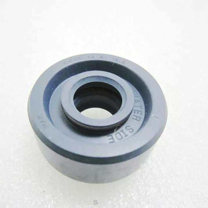 [ราคาสร้างสรรค์] ต้นฉบับนําเข้า Yamaha TZR250 3MA 3XV V2 ปั๊มน้ําซีลน้ํามัน 12-31-13.5 ชิ้นส่วนการผล