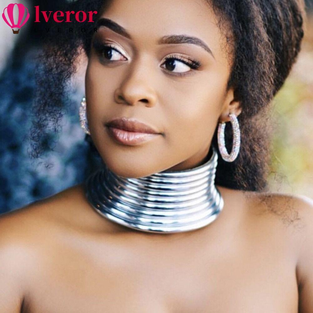 สร้อยคอโชคเกอร์หนังทองสไตล์แอฟริกัน Statement Maxi Torque สำหรับผู้หญิง