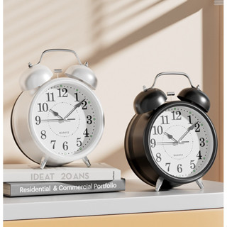 นาฬิกาปลุกตั้งโต๊ะ เรืองแสงในที่มืด ขนาด 4 นิ้ว มีเข็มนาทีแล…