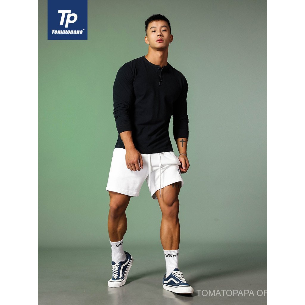 TOMATOPAPA เสื้อยืดแขนยาวคอ Henley สไตล์ยุโรปและอเมริกันสำหรับใส่เป็นเสื้อ outerwear ทรงกระชับ สีเรียบทึบ — صورة 2