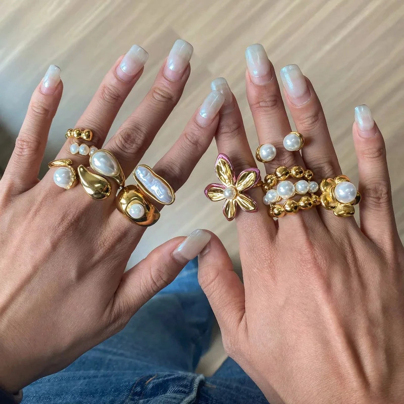 Uworld Elegant Trendy 18K Gold Color Plated Inlay Opposite Sex Pearl Irregular Stackable Ring Waterp