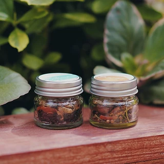 ยาดมสมุนไพร Herbpiness กลิ่นมินต์ | กลิ่นส้ม HERBAL INHALER : MINT | ORANGE