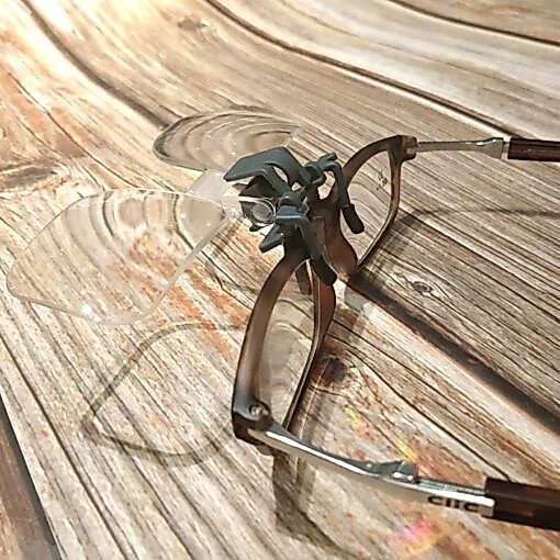 Carson عدسة مكبّرة 1.75x تُثبّت على النظارة — صورة 4