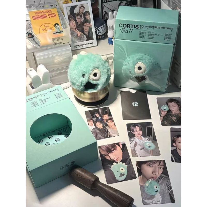 Cortis ball อัลบั้ม cortis ball ตุ๊กตาผ้ากํามะหยี่มอนสเตอร์สีเขียว Golden Master Training อัลบั้ม สิ