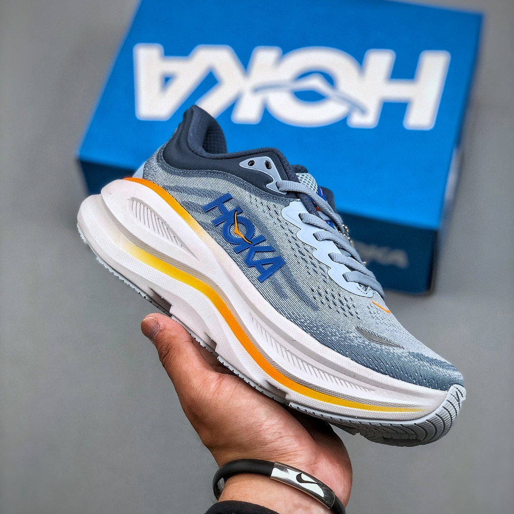 HOKA One Bondi 9 รองเท้าวิ่งผู้ชายและผู้หญิง Professional Racing Thick-Soled ตาข่ายน้ําหนักเบากีฬารอ