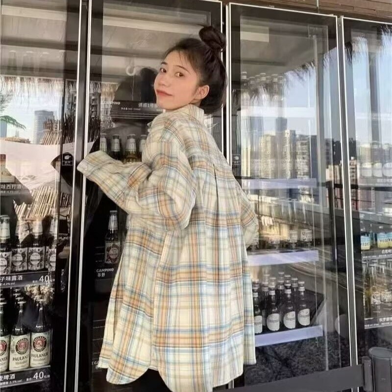2025 NEW 2025 Blogger Same Style Hong Kong Style Retro Fresh Thin Sunscreen Long Sleeve Plaid Shirt 