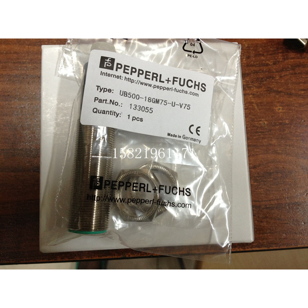 เซ็นเซอร์อัลตราโซนิก Double Plus Fu (P+F) ดั้งเดิม UB500-18GM75-U-V75