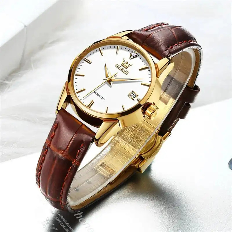 OLEVS Top Luxury นาฬิกาข้อมือผู้หญิงอัตโนมัตินาฬิกากันน้ําปฏิทินสีน้ําตาลหนัง Watchstrap Lady นาฬิกา