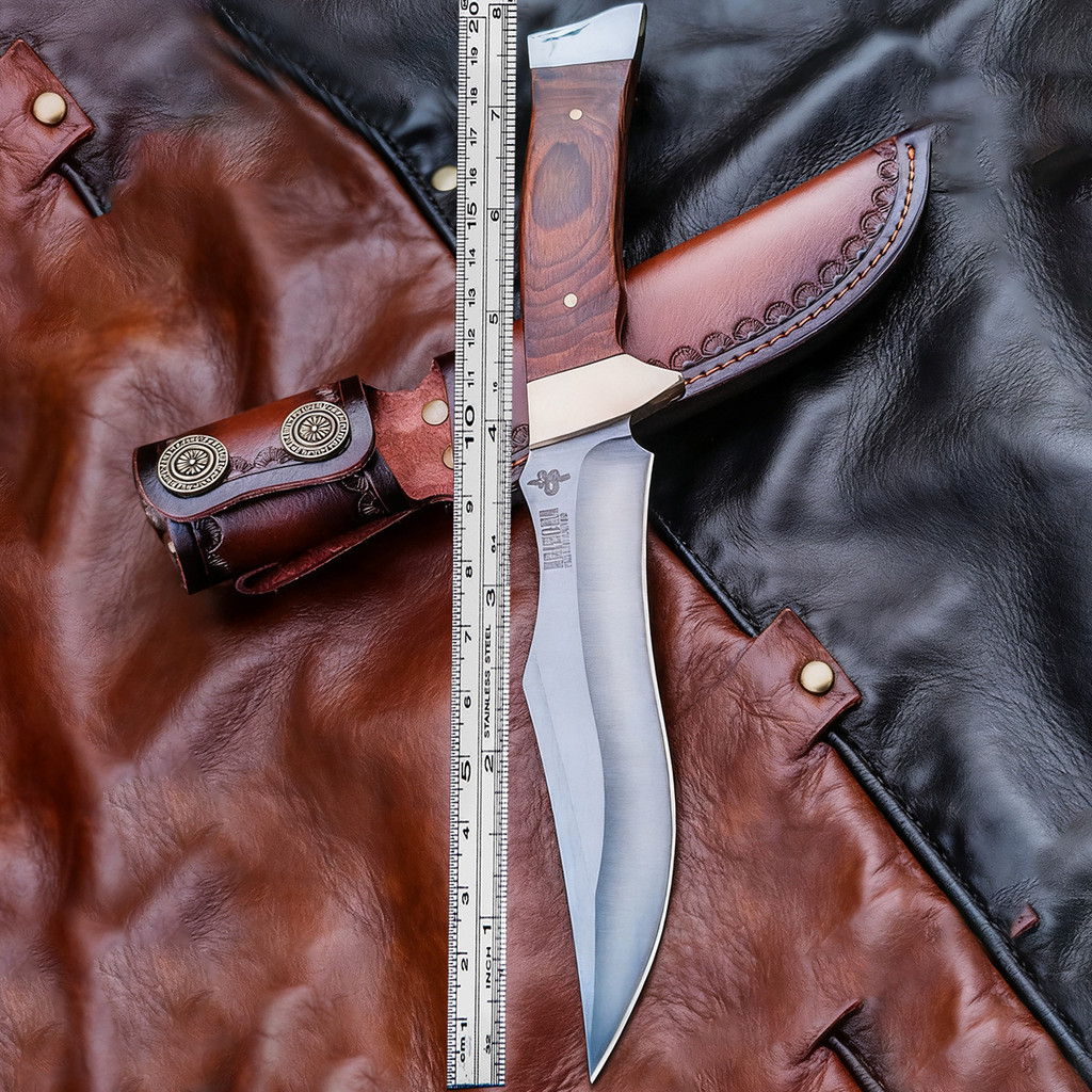 Knife for self-defense, outdoor pocket knife, sharp portable tactical combat knife, cold weapon claw