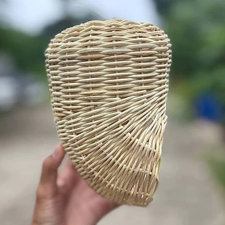 บ้านหวายทำรัง​ ชูก้า​ นก​ กระรอก​ วัสดุธรรมชาติ​มีตัวเกาะติดกรง มี3ขนาดให้เลือก