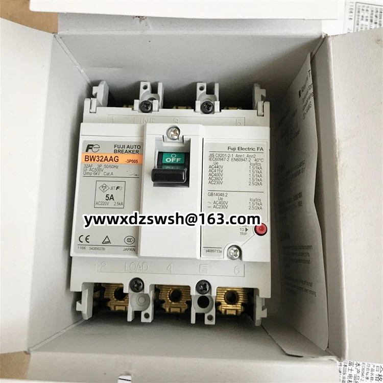FUJI เบรกเกอร์เปลือกพลาสติก BW32AAG BW32SAG BW50AAG-3P 2P